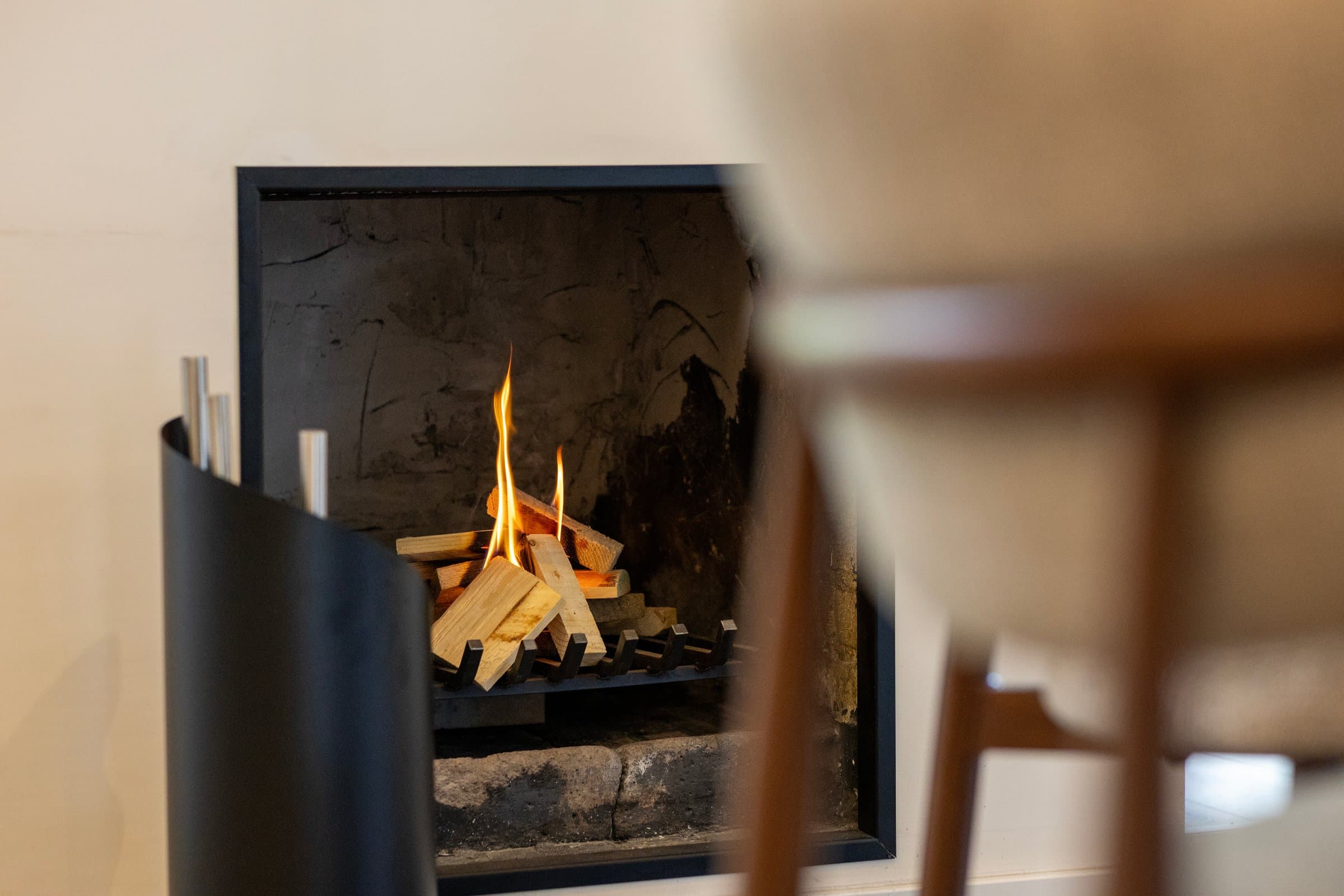 Woonkamer met haard